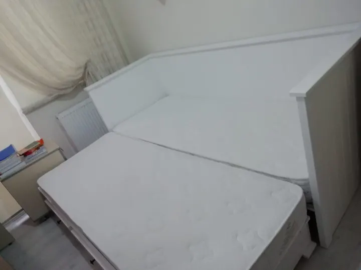 Genç Odası — Mebran Kapak