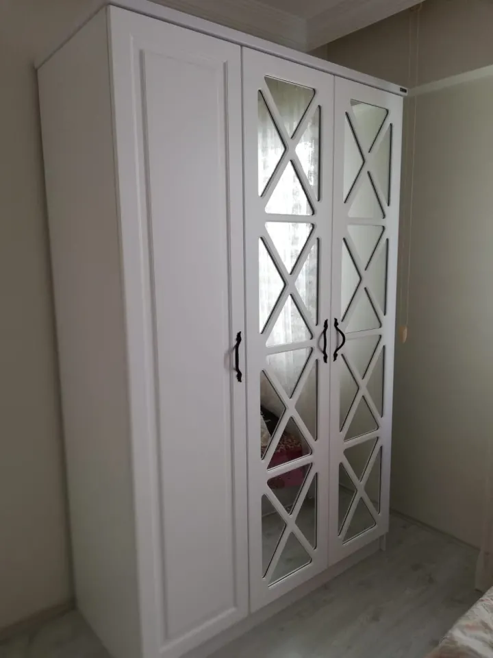 Genç Odası — Mebran Kapak